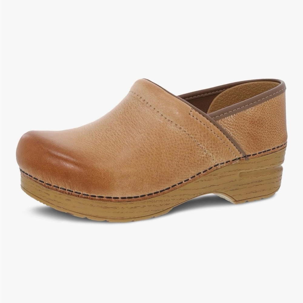 Dansko - Honey Distressed - women’s professional